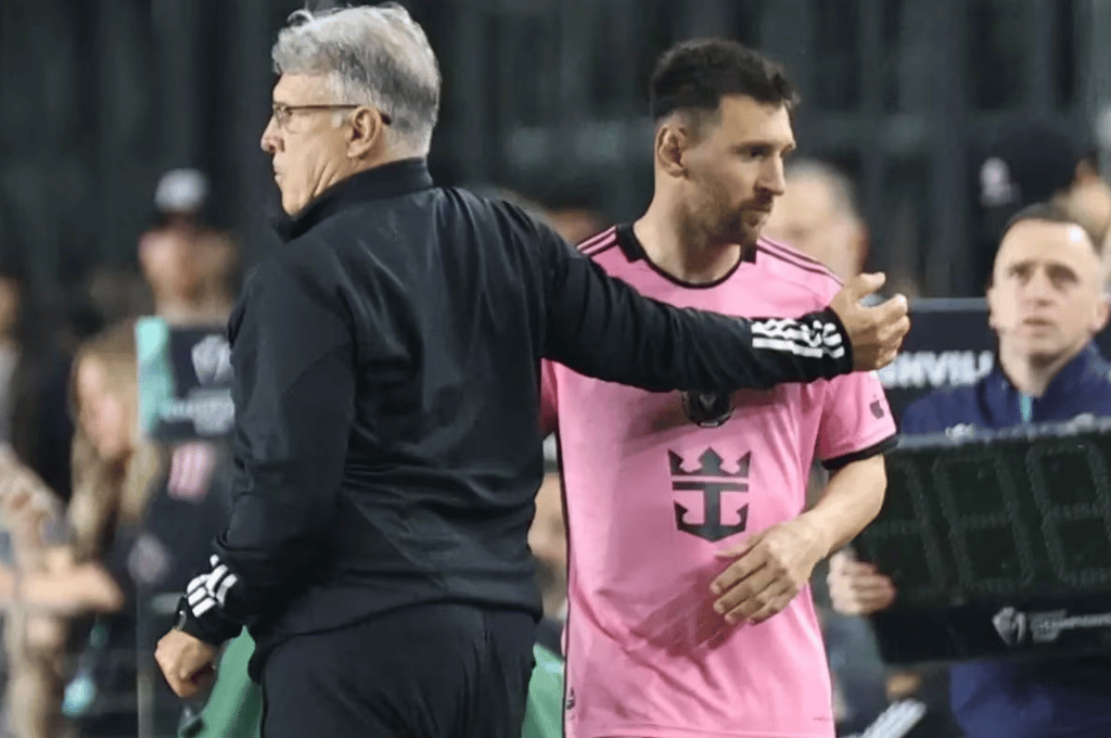 Alerta Scaloni Tata Martino confirmó qué lesión tiene Lionel Messi