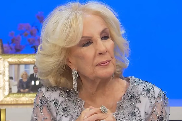 La estatua de Mirtha Legrand que generó furor y memes en las redes Notife