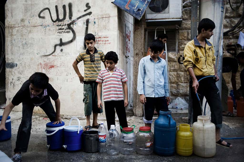 ONU: Hay 4 millones de personas sin agua por los combates