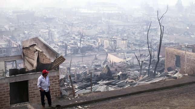 Chile: El peor incendio de su historia ya afectó unas 388.000 hectáreas