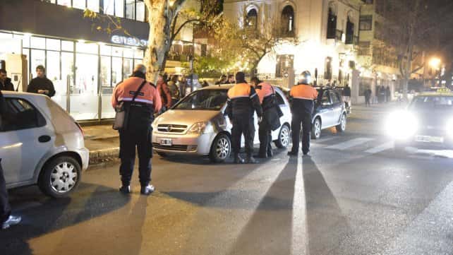 Rosario: Afectan 250 efectivos para que no haya incidentes esta noche