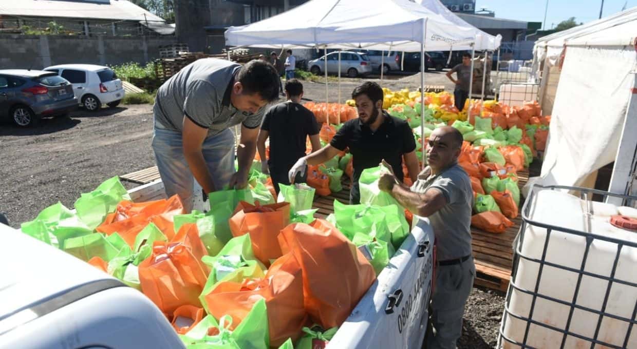 Campaña solidaria en Rosario: entregaron 800 toneladas de alimentos