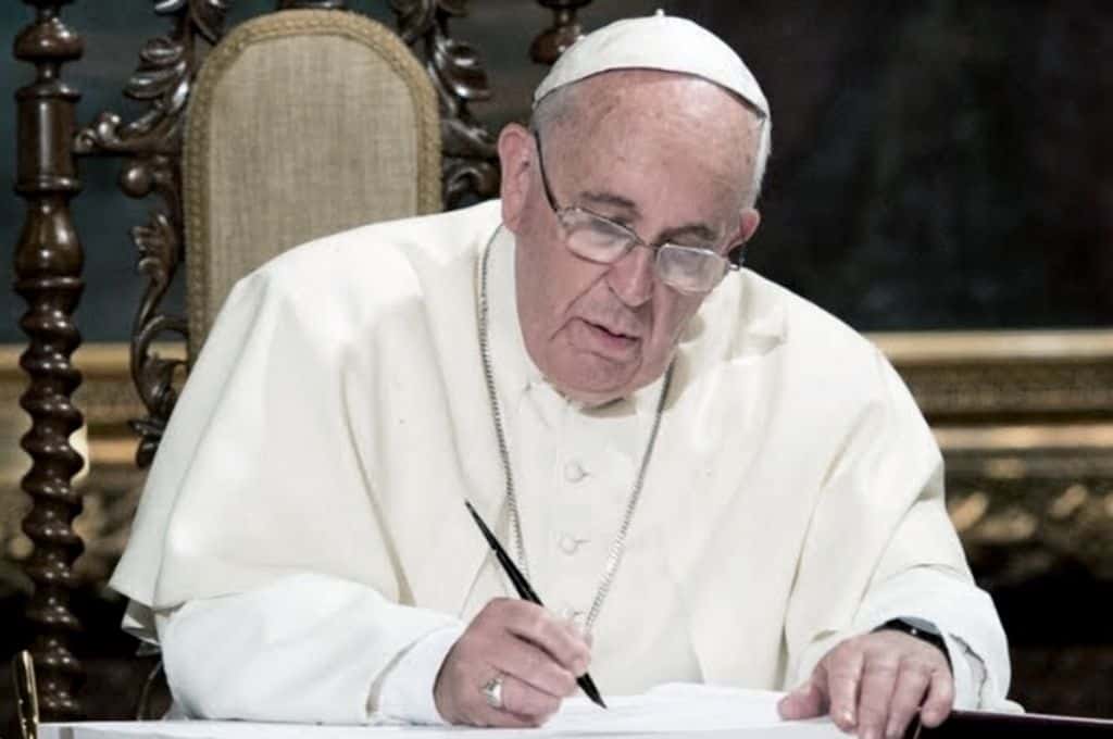 El papa Francisco avanza con su reforma constitucional de la Curia romana