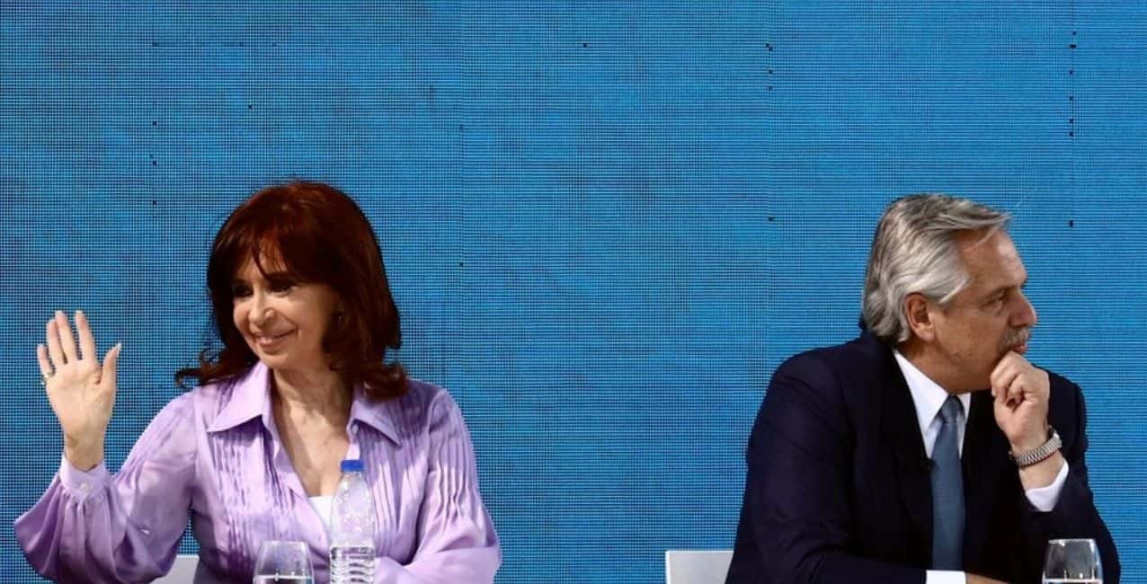 Cristina Kirchner comunicó que no irá al búnker del Frente de Todos