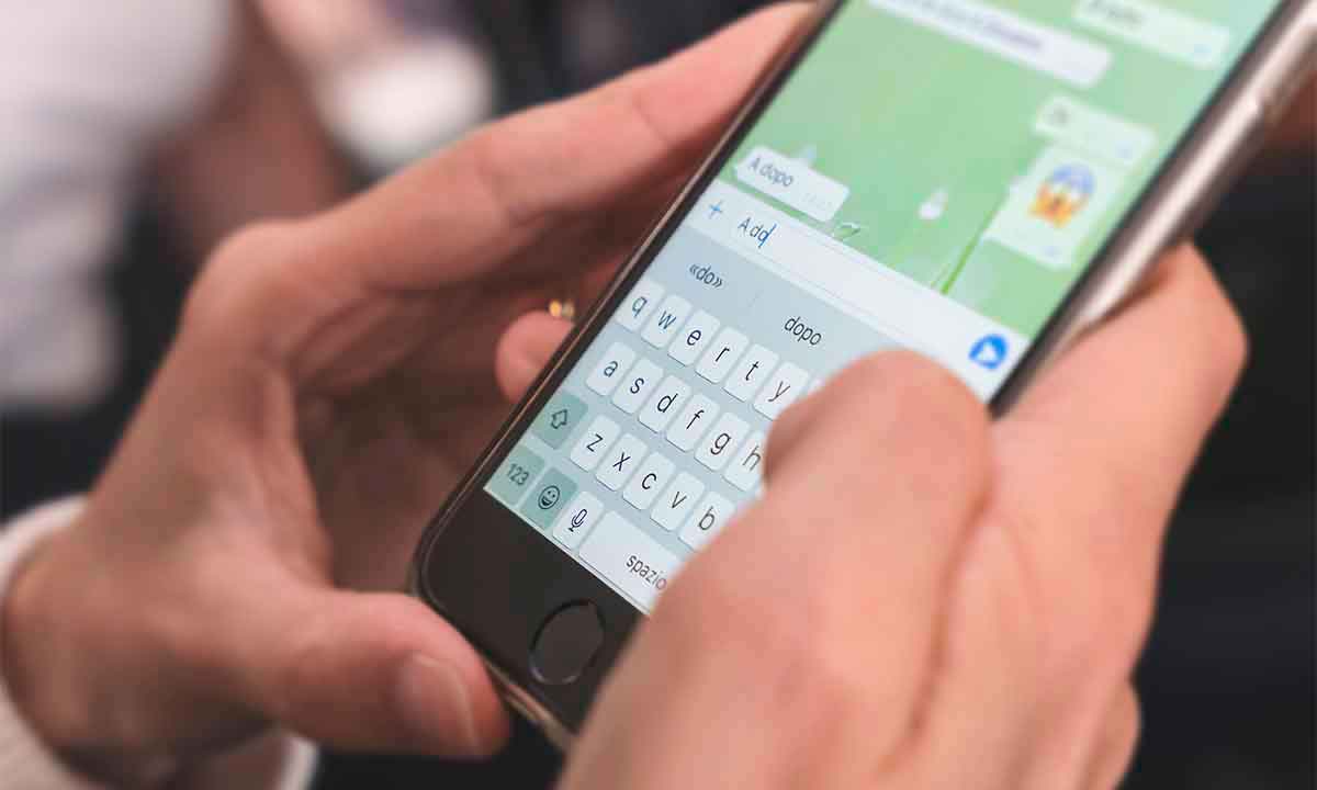 Llegan las reacciones a mensajes en Whatsapp: qué emojis estarán disponibles