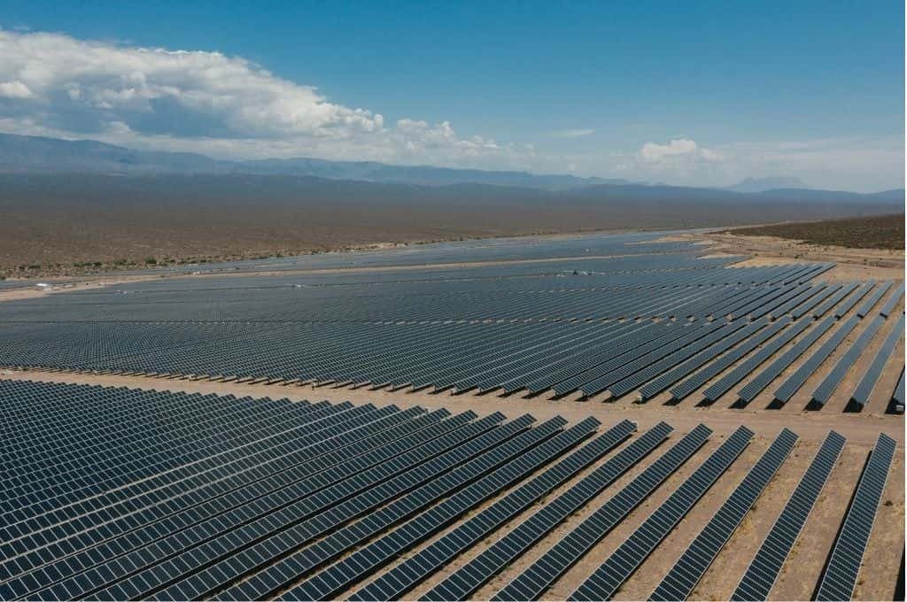 YPF comenzó a construir el parque solar más grande de Argentina