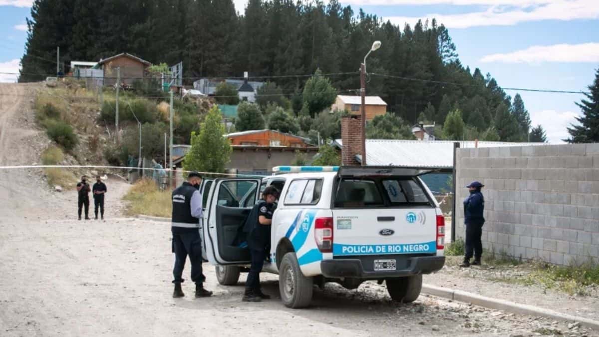 Matan de una puñalada a una chica de 14 años en medio de una fiesta en Bariloche