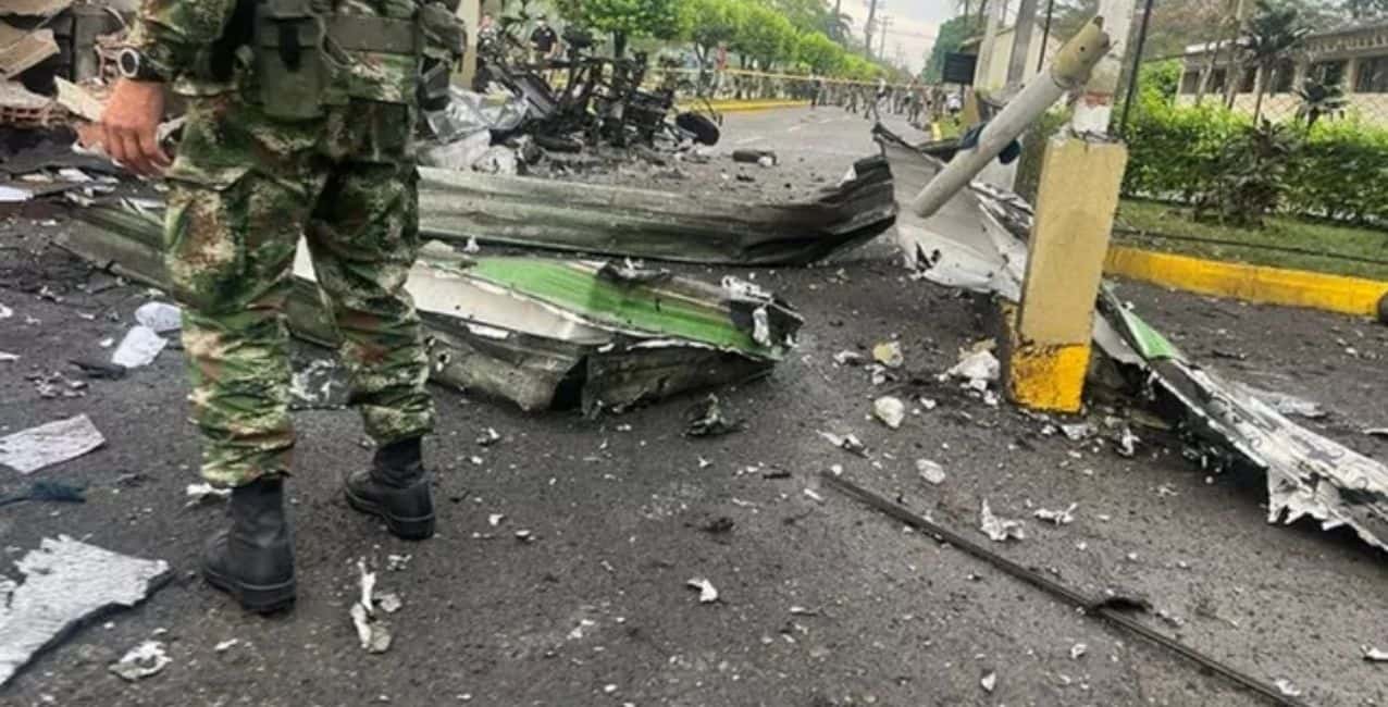Colombia: atacaron con una moto bomba el cuartel militar