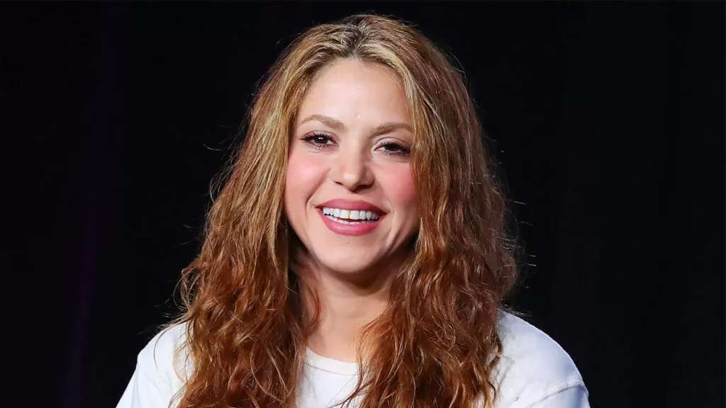 Shakira compartió una foto que se sacó "con su ex suegra amada"