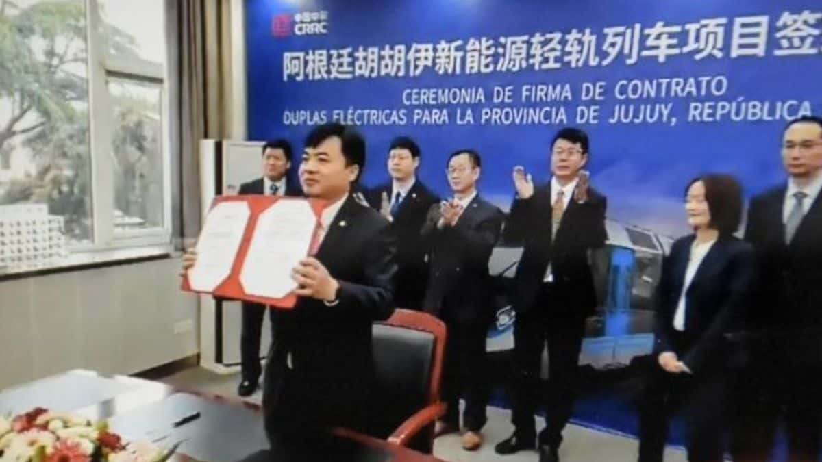 Jujuy acordó con China construir un tren eléctrico a base de energía solar