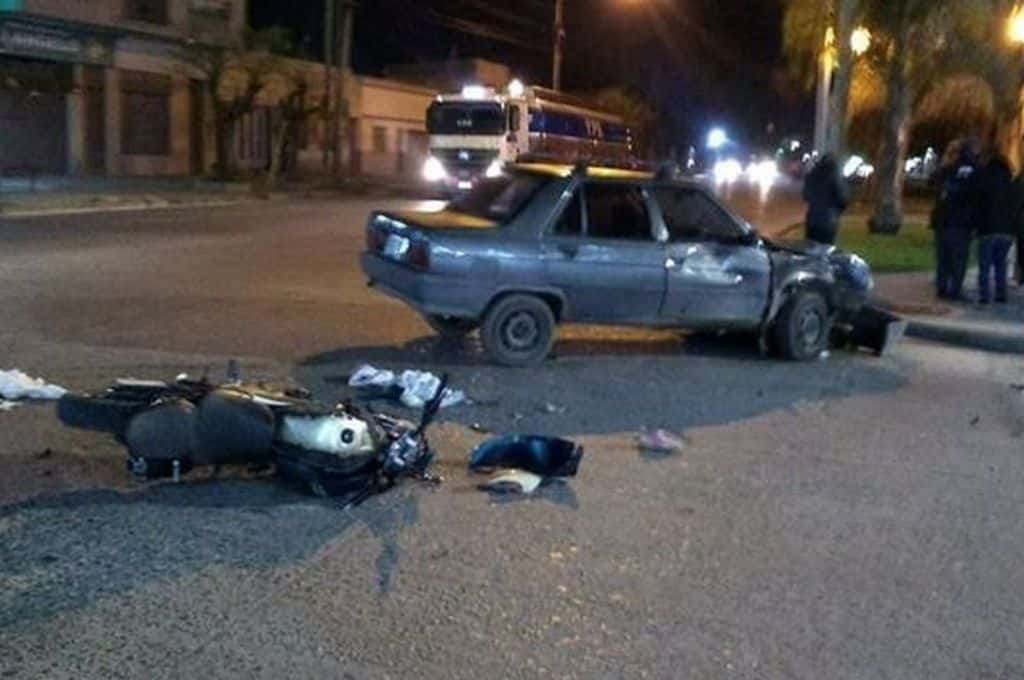 Tragedia en La Plata: una joven embarazada murió tras chocar contra un auto