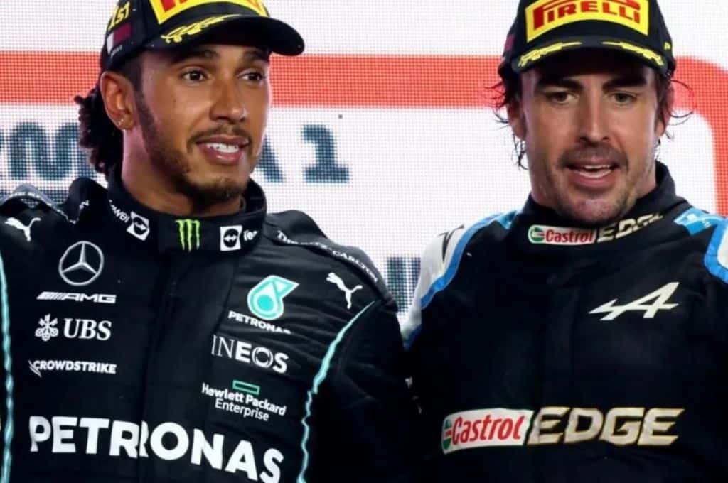 Alonso se disculpó con Hamilton por llamarlo “idiota” en el GP de Bélgica