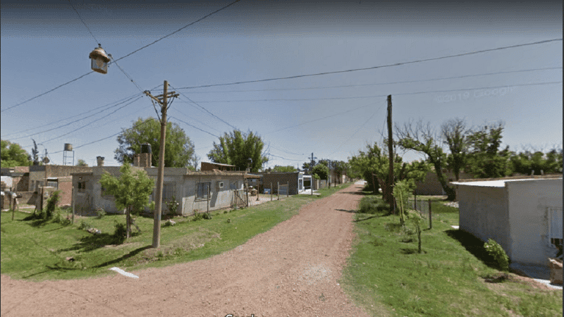 Una mujer y un chico de 14 años fueron asesinados a tiros en Fray Luis Beltrán