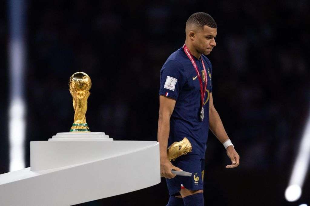 Mbappé y su particular mensaje tras la derrota de Francia en la final de la Copa del Mundo: “Volveremos”