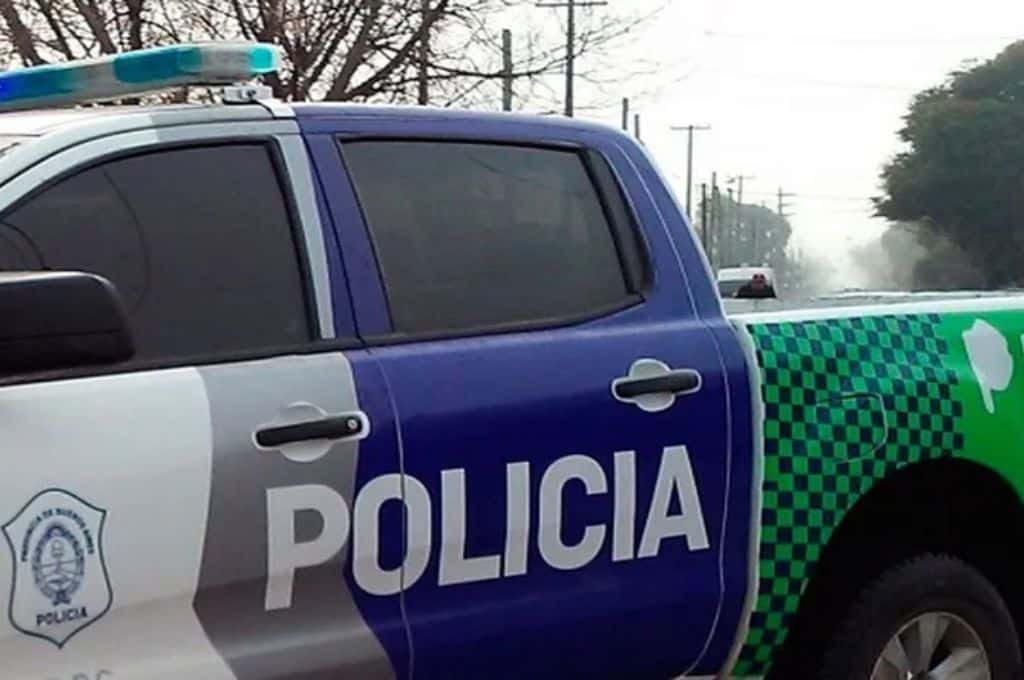 La Plata: un hombre acusado de violar a su sobrina se cortó la yugular cuando familiares intentaban lincharlo