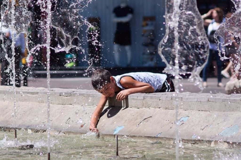 Llega la primera ola de calor del año a Argentina: ¿qué temperatura nos espera y hasta cuándo se extenderá?