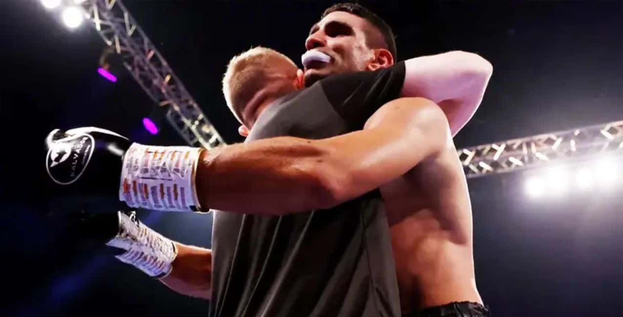 Con un brutal nocaut, el boxeador argentino Ezequiel Maderna se llevó el título