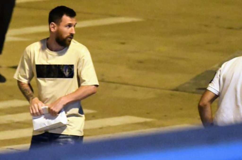 Lionel Messi viajó hacia Paris para reincorporarse al PSG