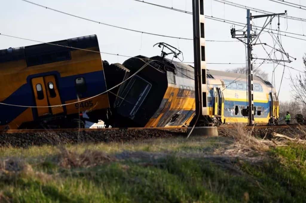 Tragedia en Países Bajos: un muerto y decenas de heridos tras un accidente de trenes