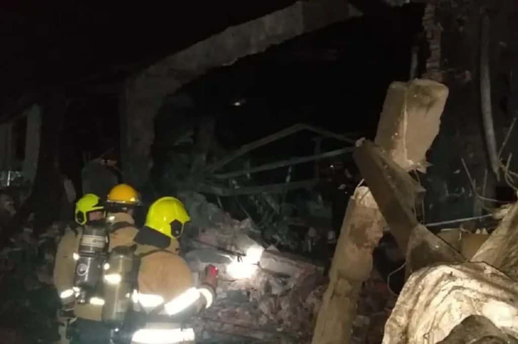 Explosión en el Parque Industrial de Paraná: dos obreros heridos y graves daños materiales en el complejo