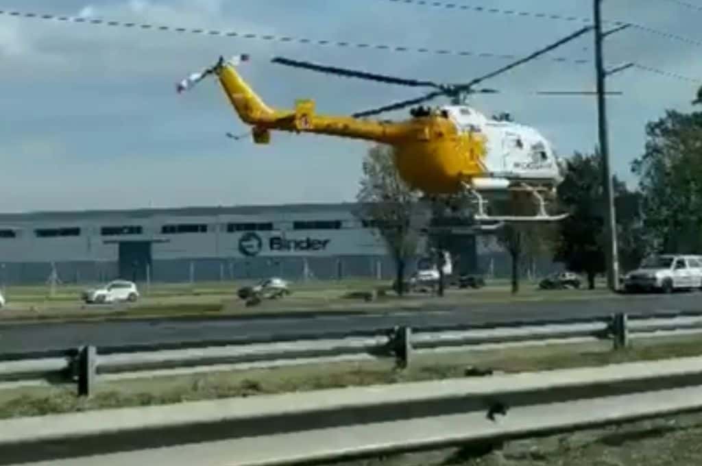 Rosario: rescataron y trasladaron en helicóptero a un conductor que chocó contra un camión