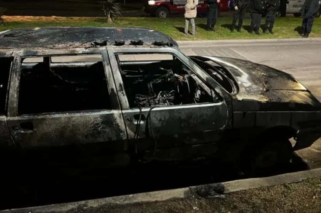 Causa L-Gante: incendiaron el auto del hombre que denunció al cantante