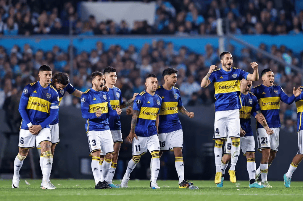 Por penales, Boca le ganó a Racing y se clasificó a la semifinal de la Copa Libertadores
