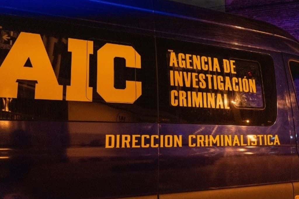 Rosario: asesinaron de dos puñaladas en la cabeza a un hombre en su casa