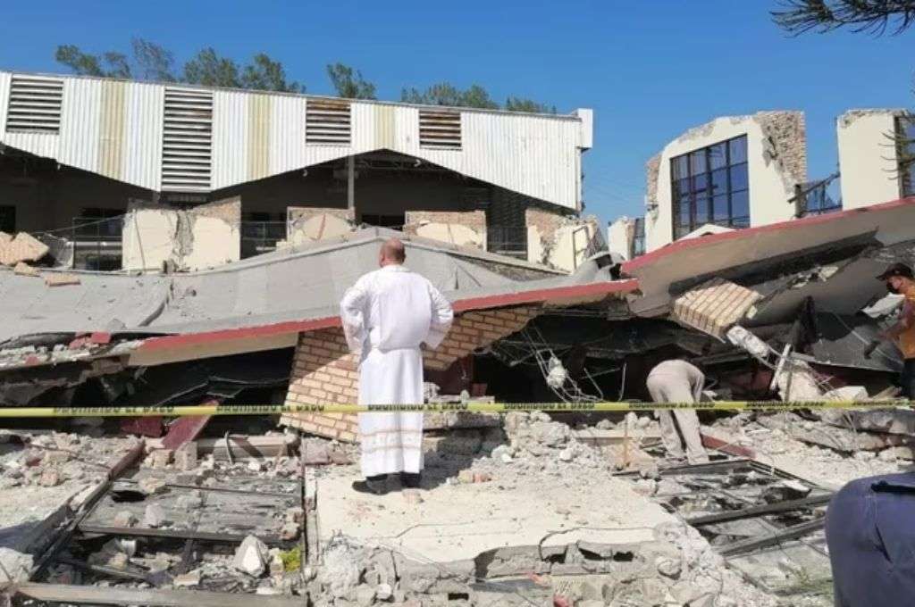 Trágico derrumbe en México: colapsó el techo de una iglesia en Tamaulipas y hay al menos 10 muertos
