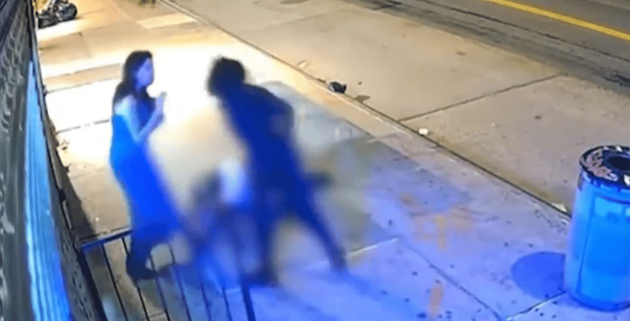 Video: mataron a golpes al activista Ryan Carson en las calles de Nueva York