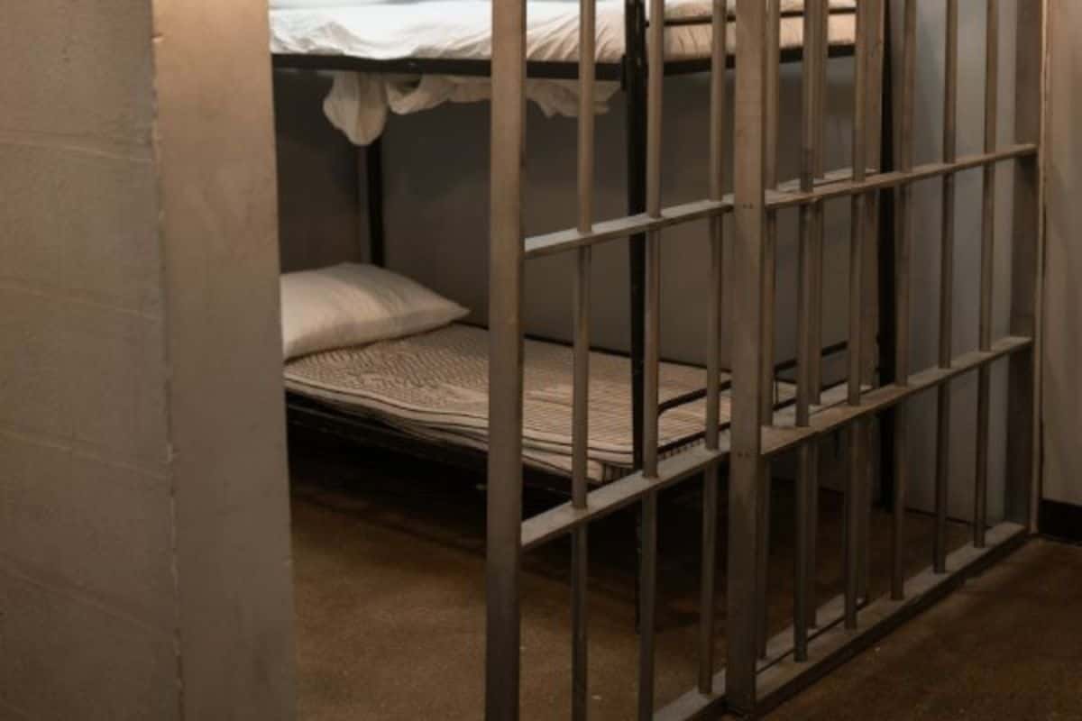 Escándalo sexual en una cárcel: guardias y empleados organizaban orgías