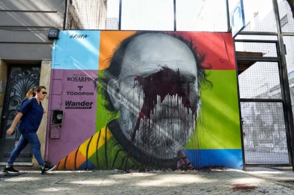 Rosario: vandalizaron un mural de Fontanarrosa inaugurado en noviembre