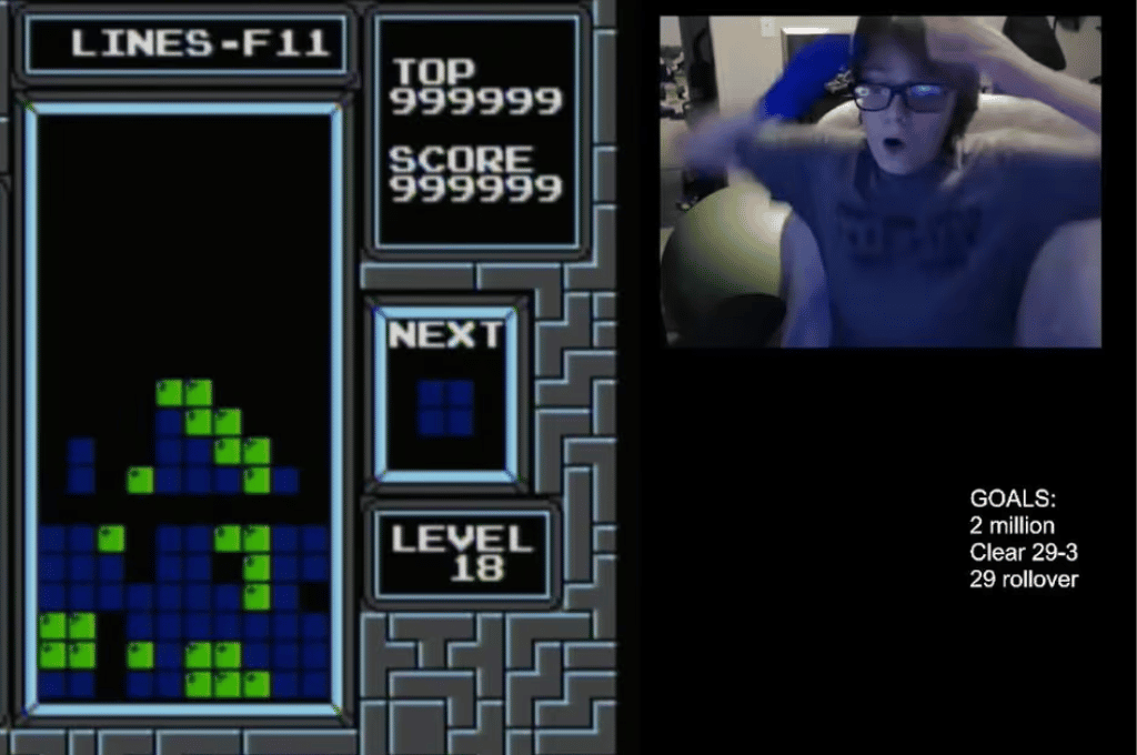 ¡Increíble! Con 13 años se convirtió en la primera persona que vence al "Tetris"