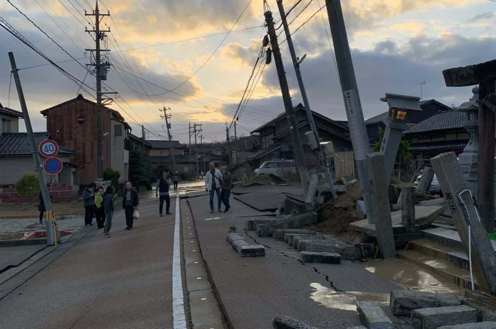 Alerta por tsunami en Japón tras registrarse un terremoto de 7,6 grados
