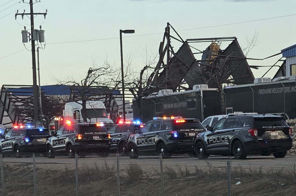 EEUU: al menos tres muertos y nueve heridos tras el derrumbe de un hangar en el aeropuerto de Boise