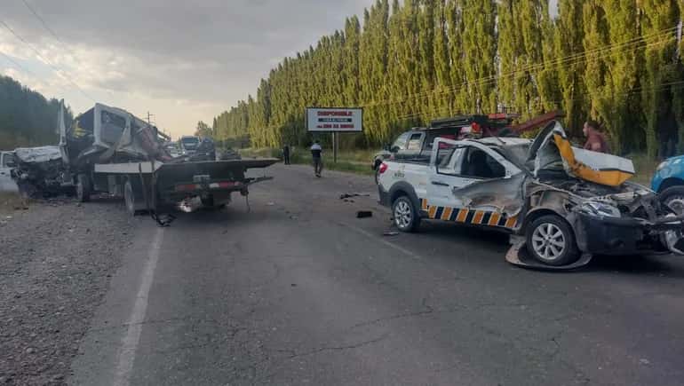 Accidente fatal en Ruta 7: un violento choque entre tres vehículos dejó dos muertos y tres heridos