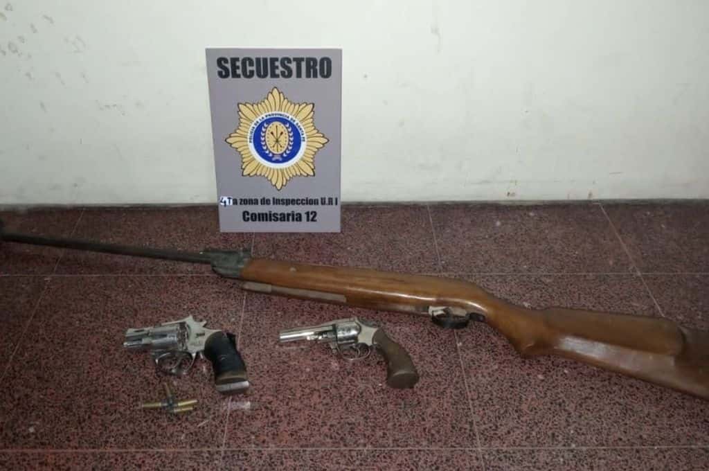 Operativos policiales en Santa Fe, Rosario y Rafaela: en las últimas 24 horas, secuestraron cerca de 20 armas