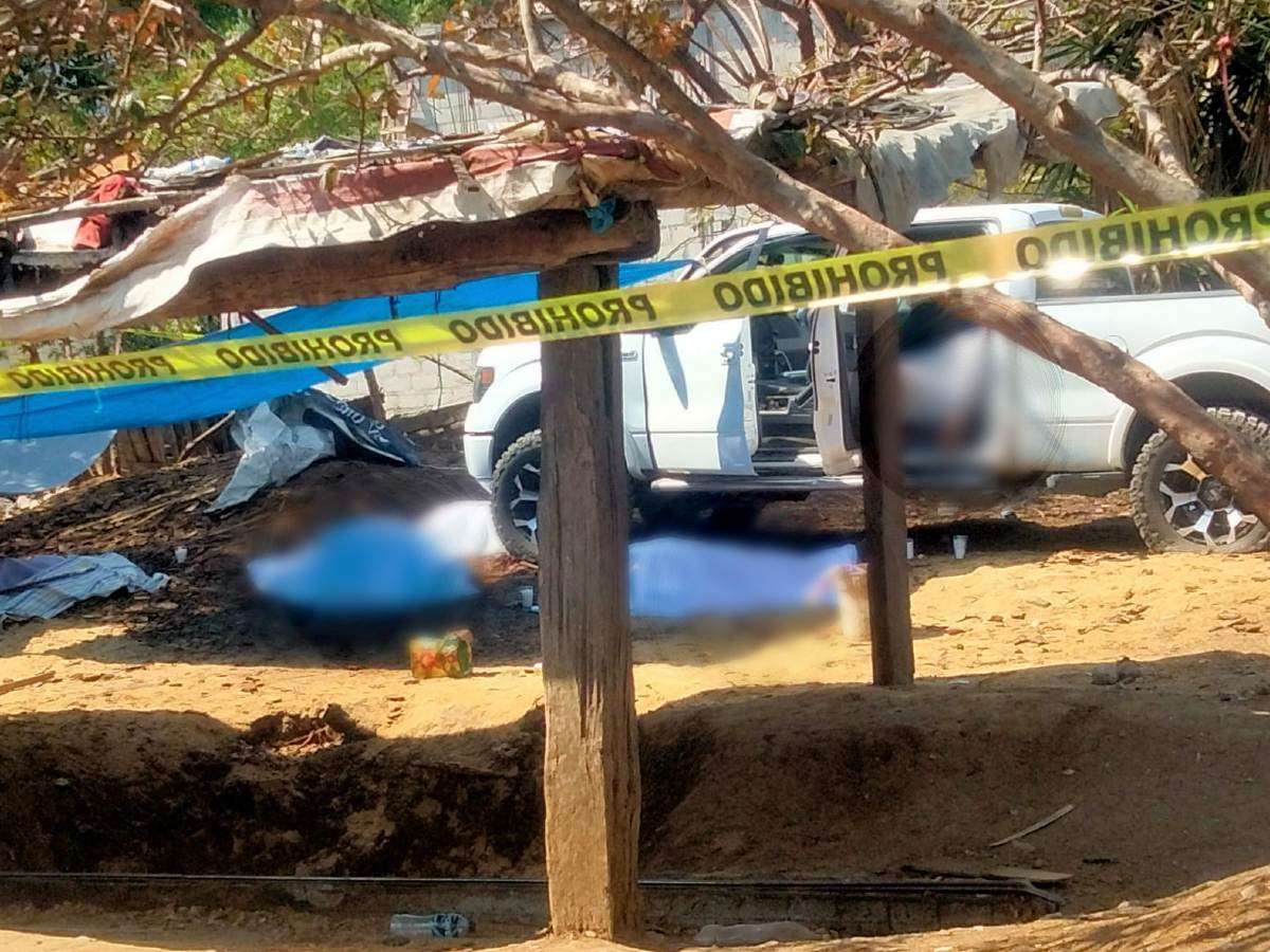 Masacre en México: hallaron los cuerpos de cinco hombres y dos mujeres en un auto abandonado