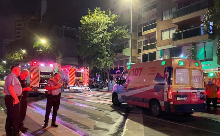 Tragedia en Córdoba: un joven murió tras saltar de un piso 12 durante un incendio