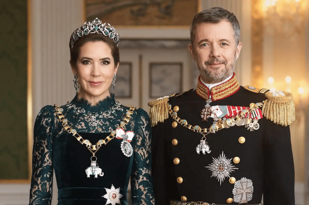 ¡Escándalo en la realeza! los reyes de Dinamarca posan mientras su amor se desvanece ante los ojos del mundo