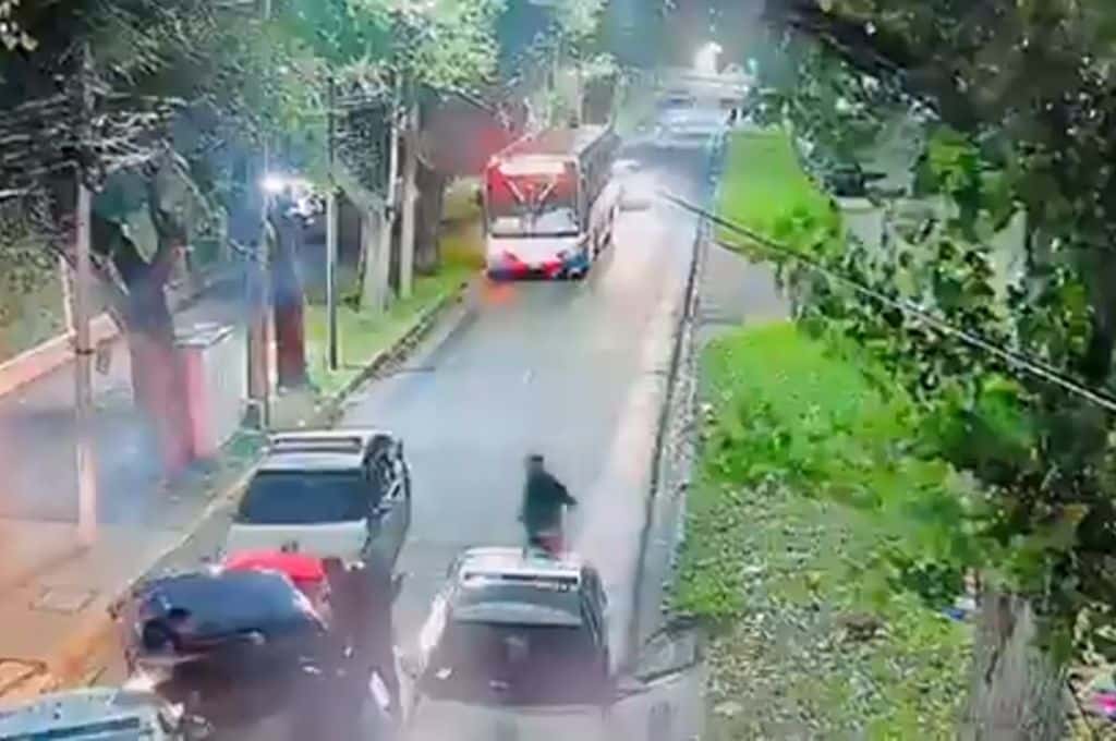 imagen San Isidro: robo un auto, atropelló a un policía y fue detenido luego de una persecución