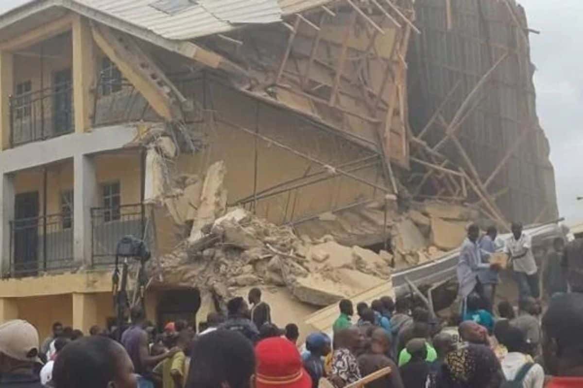 En Nigeria se derrumbó una escuela y hay 22 muertos