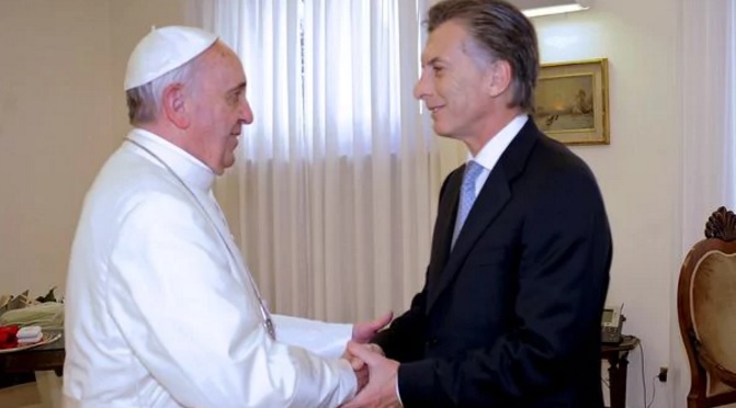 Macri busca afianzar las relaciones con el Vaticano
