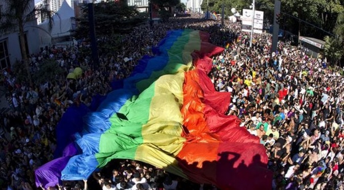 Homofobia en Brasil: matan a un gay por día
