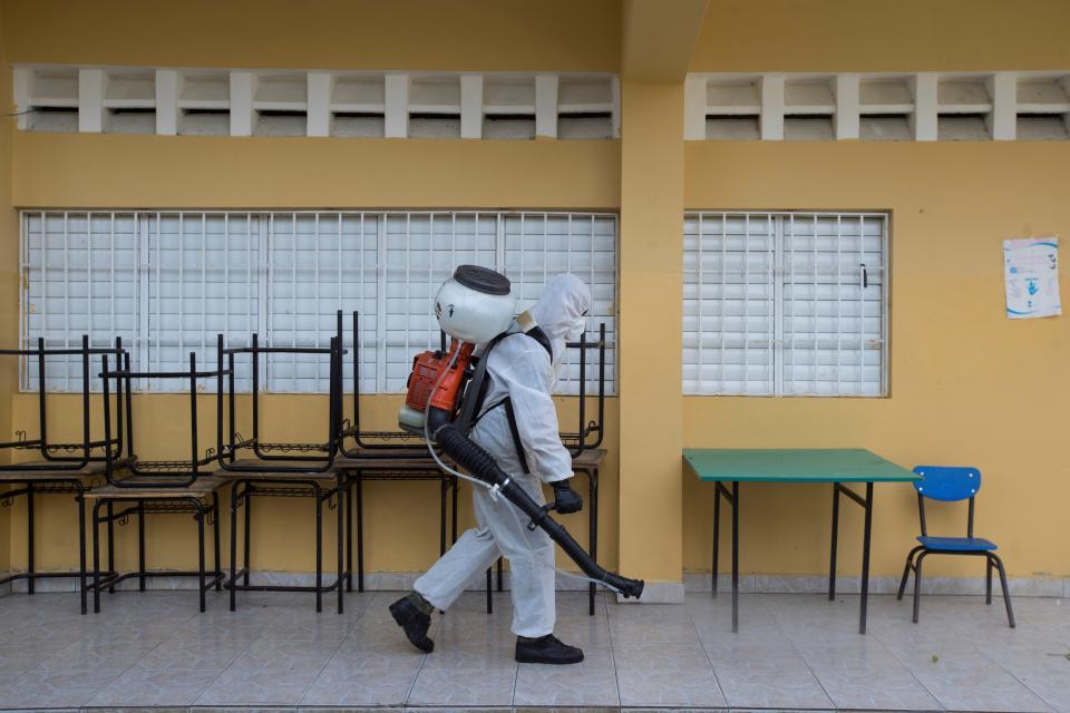 Trotta consideró que las clases podrían volver en agosto