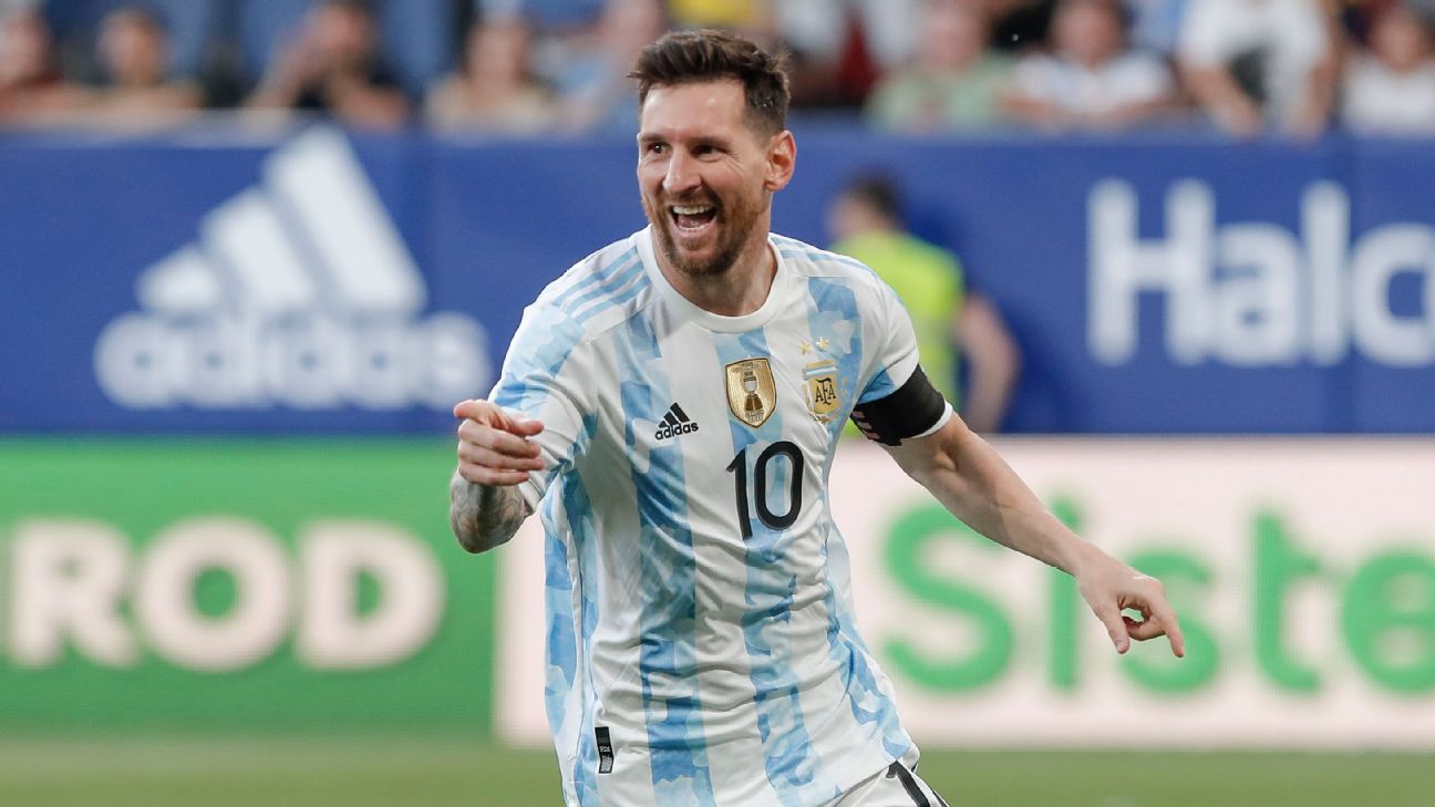 Lionel Messi con la camiseta número 10 de Argentina.