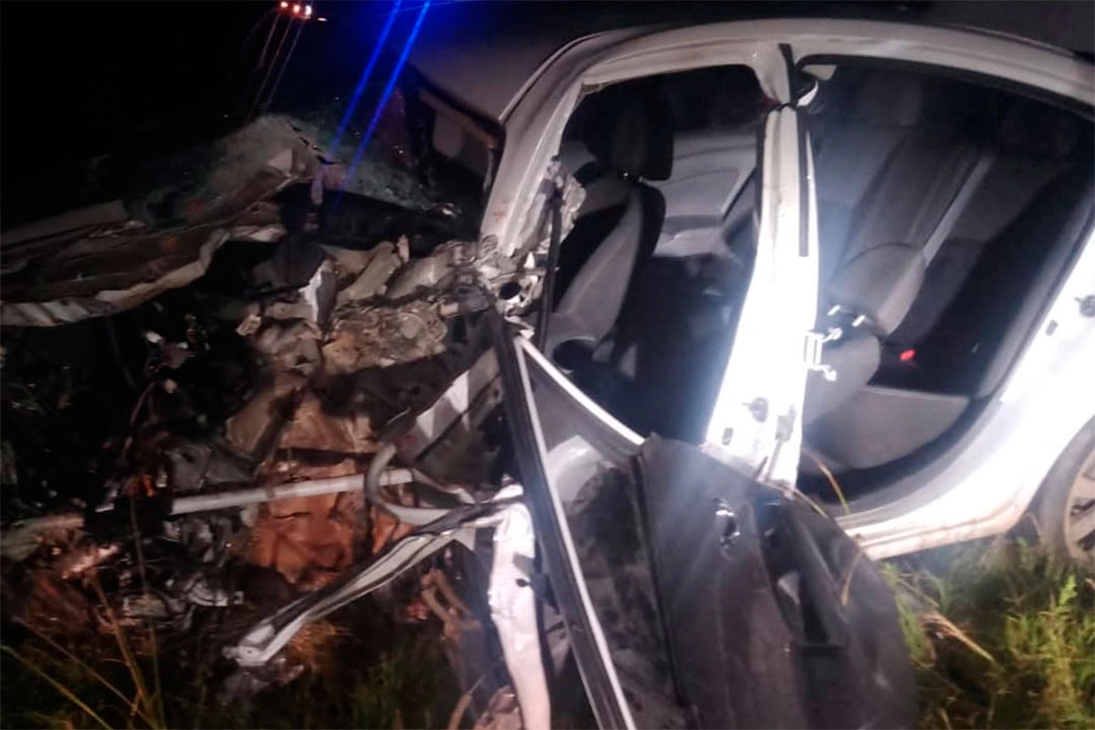 Ruta 12: un choque frontal entre un auto y un camión dejó al menos ...