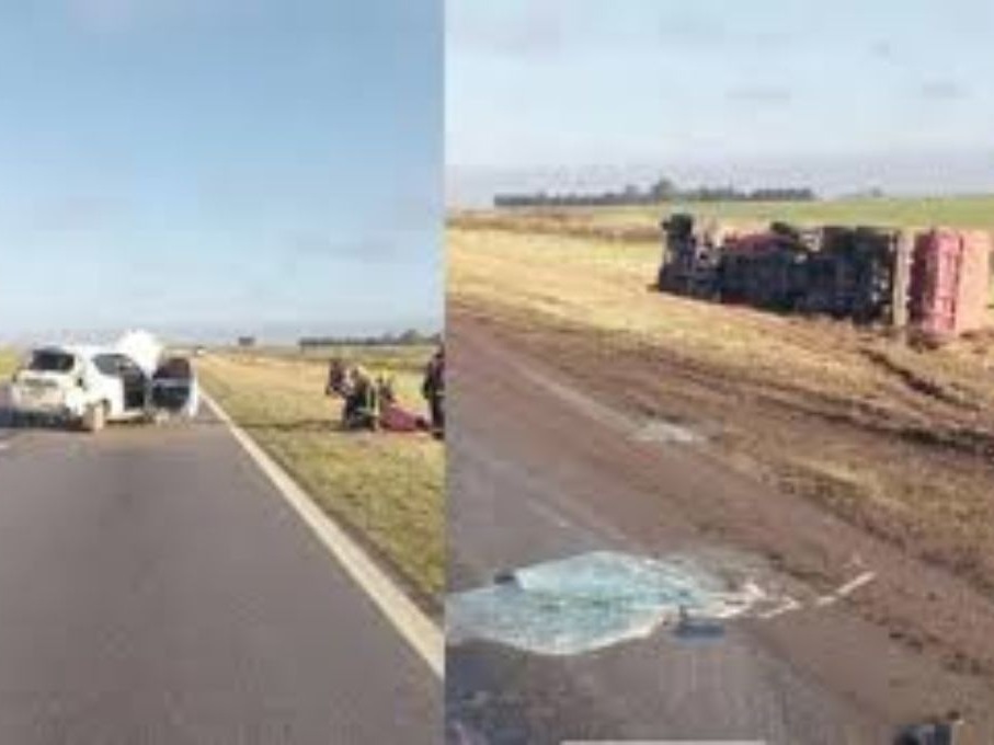 Un violento choque entre dos camiones y dos autos en la autopista ...