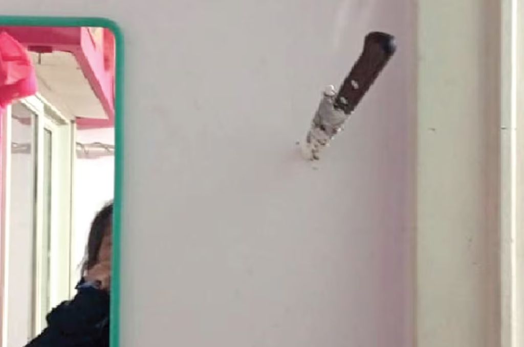 Te voy a matar: atacó con un cuchillo su expareja en Almagro y terminó detenido