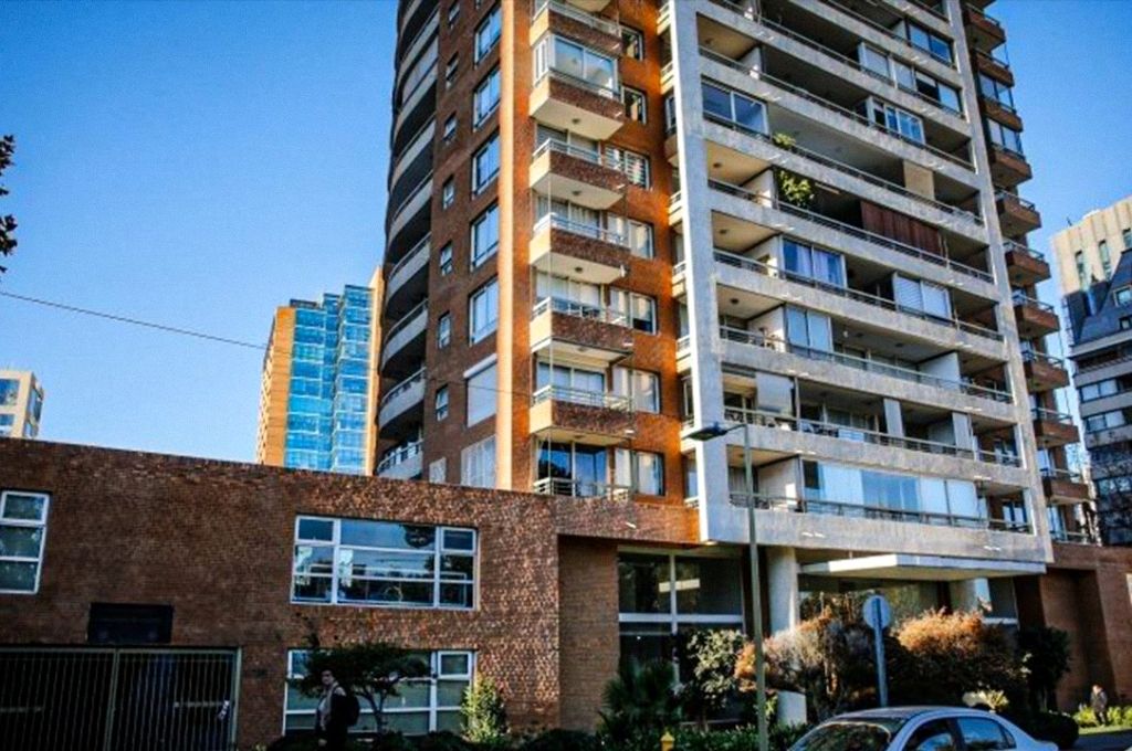 Chile: una nena de 2 años murió tras caer del piso 11 de un edificio mientras estaba al cuidado de su padre